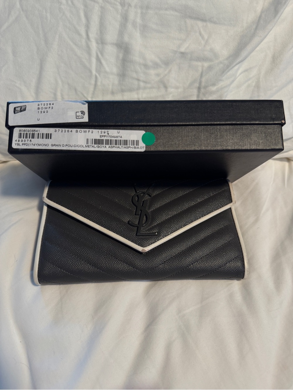 Saint Laurent Black Leather Long Wallet with White Trim - Picture 5 of 9